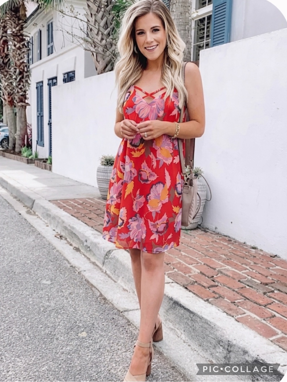 Love, Fire Red Floral Crisscross Neck A-Line Shift Mini Dress NWT M Boho Chic